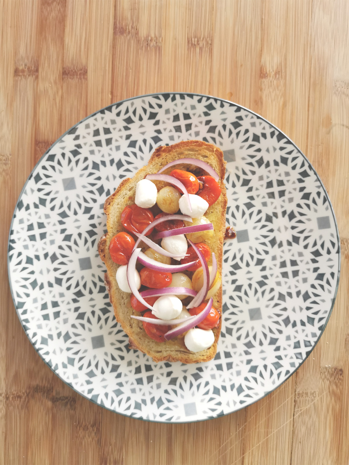 Bruschetta colorée